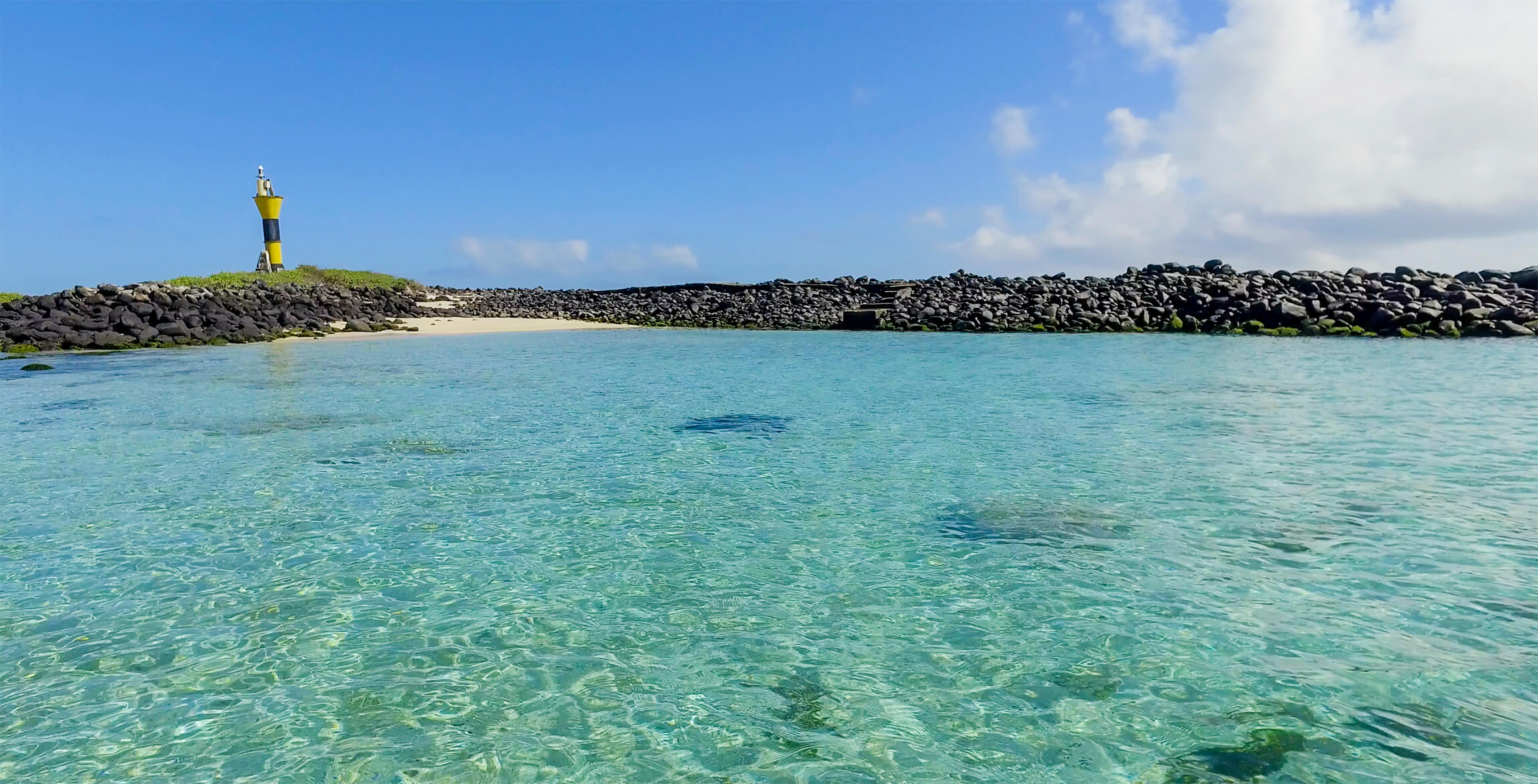 espanola bay • Galapagos Alternative